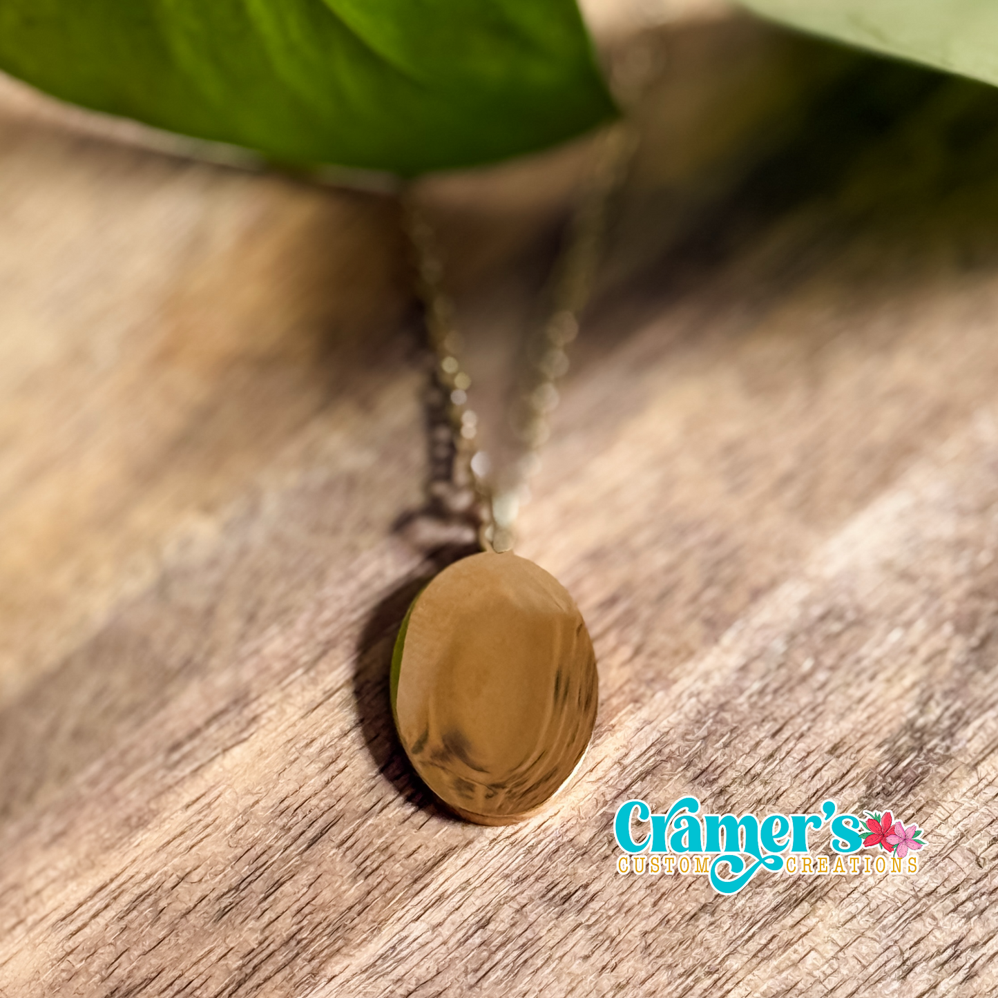 Oval Pendant Necklace